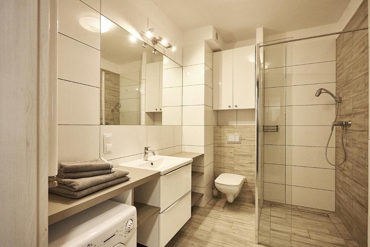 Apartament Baltic Port 55Qm, 3 Pokoje Zimmer, Parking 斯维诺乌伊希切 外观 照片